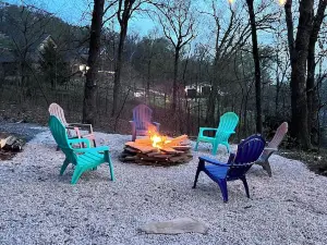 5 minutes to the Lake! Family sized home with large outdoor deck with lake view.