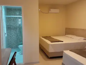 白芒果旅館