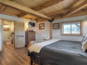 Homestake Cabin