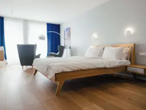 The Layhead B&B