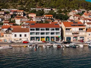 Apartments & Rooms Fisherman's Luck
