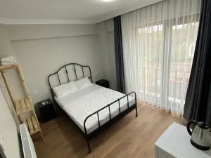 Rose Otel