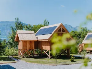 Les Cabanes du Dauphiné et Logis à la Ferme