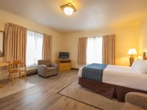 Helgeson Place Hotel & Suites