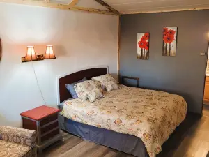 เฟิร์สท์ อินเตอร์สเตท อินน์