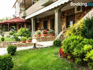 Kallinikos Guesthouse
