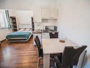 Studio Center