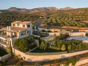 Olive Green Hotel