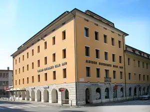 Albergo Delle Alpi