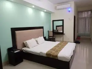 Grand Surma Hotel