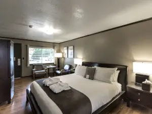Earthbox Inn & Spa