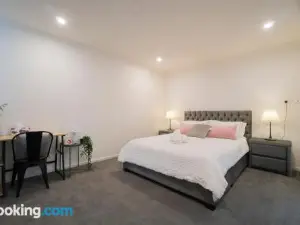 Amazing Sea Views Luxury Guest House