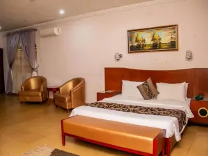 Conference Hotel & Suites Ijebu