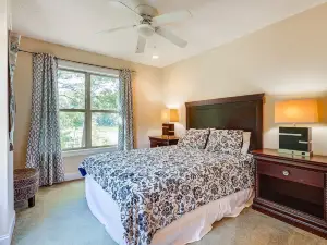 Double Springs Cabin Stay w/ Deck + Shared Dock!
