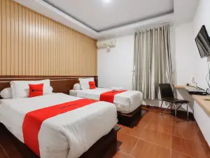 RedDoorz @ Best Hotel Jalan Dr. Sutomo Siantar