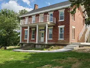 It's a Brick...House!  Family-sized condo right outside of Cascade, IA!