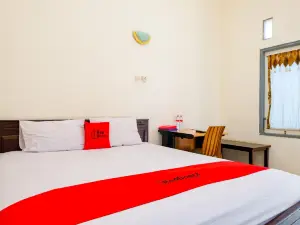 RedDoorz Syariah Near Alun Alun Kebumen