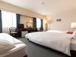 Kuwana City Hotel