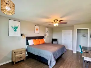 The 409 Bolivar Beach Hotel
