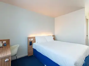 go2 portishead marina hotel