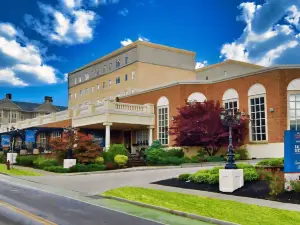 Collegian Hotel & Suites, Trademark Collection by Wyndham