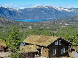 15 Person Holiday Home in Treungen