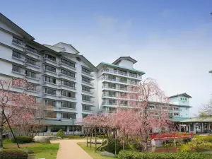 Kagaribi No Yu Ryokusuitei
