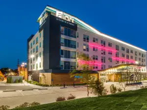 Aloft Dallas Arlington Entertainment District