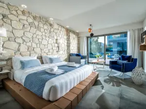 Mary Hotel & Mary Royal Suites