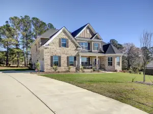 North Augusta Golf Getaway w/ Course Views!