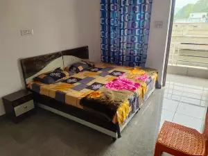 Spot on 809296 Neelkanth Hotel