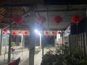 Bốn Mùa homestay