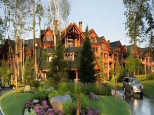 The Whiteface Lodge