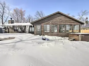 Family-Friendly Ottertail Home on Rush Lake!