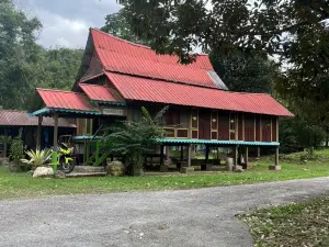 Kampung House (Minang) in Hulu Yam, Batang Kali