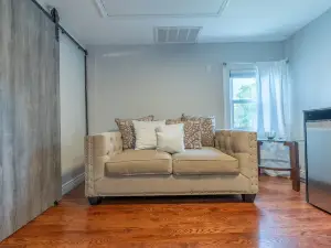 Beautiful cozy loft in Montclair, NJ