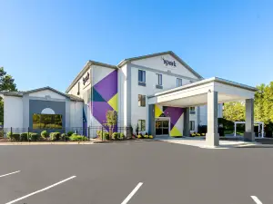 スパーク バイ ヒルトン ウィンストン-セーラム ユニバーシティ