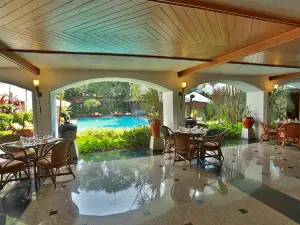 The Fern Kochi, Series by Marriott