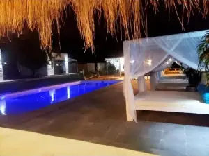 Cabañas Boutique Aires del Toro, Curacaví