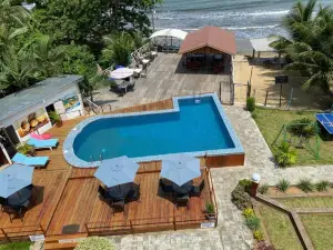 Remarkable 3-Bed Apartment in Kribi