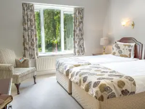 The Glendalough Hotel