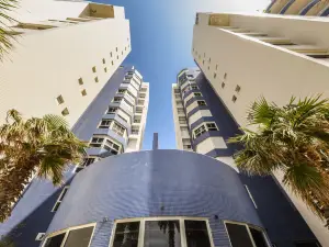 Seaside Escape with Private Patio by Sea N Rent