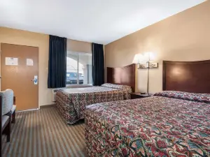 Rodeway Inn Regalodge