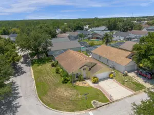 Upstay - Games & Private Pool Family Home