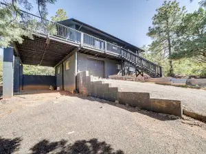 Pine Cabin w/ Large Deck & Scenic Mountain Views!
