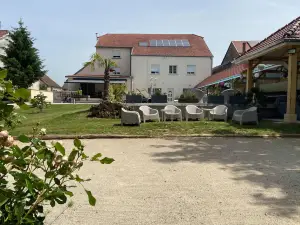 ยินดีต้อนรับสู่บ้านในชนบท