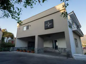 เวลบีอิ้ง ลักชัวรี อพาร์ตเมนต์