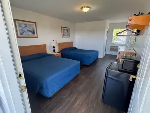 湖濱小屋汽車旅館