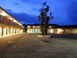 奧瑪魯傳統苑汽車旅館