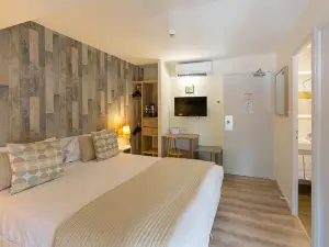 페이 라 투르 - 로지 호텔 & 레스토랑